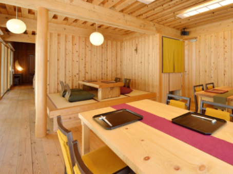 椀ものや 木のか 内観